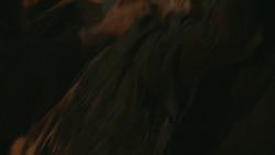 extant_GameOfThrones_3x04-AndNowHisWatchIsEnded_2302