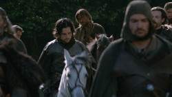 extant_GameOfThrones_3x04-AndNowHisWatchIsEnded_2310