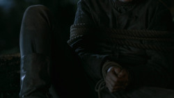 extant_GameOfThrones_3x04-AndNowHisWatchIsEnded_2332