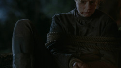 extant_GameOfThrones_3x04-AndNowHisWatchIsEnded_2334