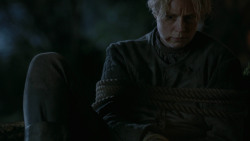 extant_GameOfThrones_3x04-AndNowHisWatchIsEnded_2335