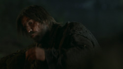 extant_GameOfThrones_3x04-AndNowHisWatchIsEnded_2457