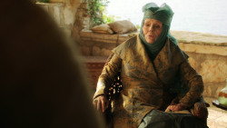 extant_GameOfThrones_3x04-AndNowHisWatchIsEnded_3021