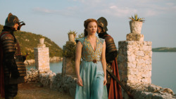 extant_GameOfThrones_3x04-AndNowHisWatchIsEnded_3348