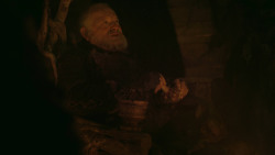 extant_GameOfThrones_3x04-AndNowHisWatchIsEnded_3835