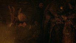 extant_GameOfThrones_3x04-AndNowHisWatchIsEnded_3923