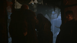 extant_GameOfThrones_3x04-AndNowHisWatchIsEnded_4041