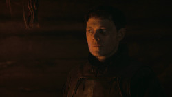 extant_GameOfThrones_3x04-AndNowHisWatchIsEnded_4042