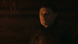 extant_GameOfThrones_3x04-AndNowHisWatchIsEnded_4043