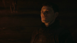 extant_GameOfThrones_3x04-AndNowHisWatchIsEnded_4046