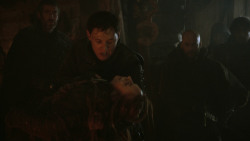 extant_GameOfThrones_3x04-AndNowHisWatchIsEnded_4088