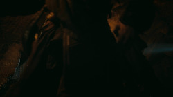 extant_GameOfThrones_3x04-AndNowHisWatchIsEnded_4333