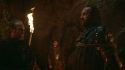 extant_GameOfThrones_3x04-AndNowHisWatchIsEnded_4373