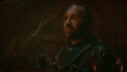 extant_GameOfThrones_3x04-AndNowHisWatchIsEnded_4395
