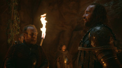 extant_GameOfThrones_3x04-AndNowHisWatchIsEnded_4403