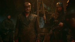 extant_GameOfThrones_3x04-AndNowHisWatchIsEnded_4525