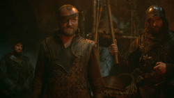extant_GameOfThrones_3x04-AndNowHisWatchIsEnded_4538