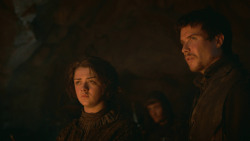 extant_GameOfThrones_3x04-AndNowHisWatchIsEnded_4554