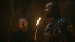 extant_GameOfThrones_3x04-AndNowHisWatchIsEnded_4594