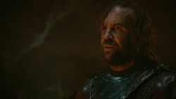 extant_GameOfThrones_3x04-AndNowHisWatchIsEnded_4641