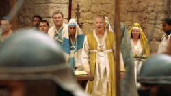 extant_GameOfThrones_3x04-AndNowHisWatchIsEnded_4859
