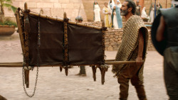 extant_GameOfThrones_3x04-AndNowHisWatchIsEnded_4862