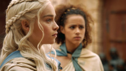 extant_GameOfThrones_3x04-AndNowHisWatchIsEnded_4881