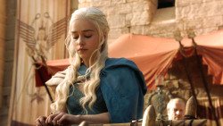 extant_GameOfThrones_3x04-AndNowHisWatchIsEnded_4915