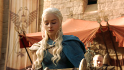 extant_GameOfThrones_3x04-AndNowHisWatchIsEnded_4916