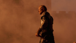 extant_GameOfThrones_3x04-AndNowHisWatchIsEnded_5245