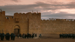 extant_GameOfThrones_3x04-AndNowHisWatchIsEnded_5428