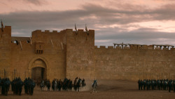 extant_GameOfThrones_3x04-AndNowHisWatchIsEnded_5429