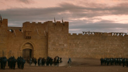 extant_GameOfThrones_3x04-AndNowHisWatchIsEnded_5430