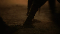 extant_GameOfThrones_3x04-AndNowHisWatchIsEnded_5461