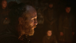 extant_GameOfThrones_3x04-KissedByFire_0039