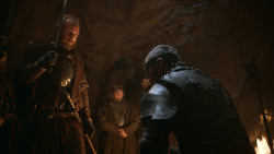 extant_GameOfThrones_3x04-KissedByFire_0078