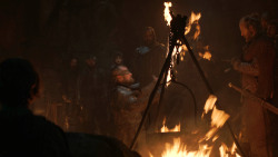 extant_GameOfThrones_3x04-KissedByFire_0104