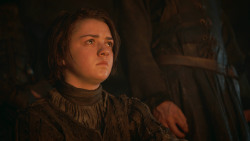 extant_GameOfThrones_3x04-KissedByFire_0112