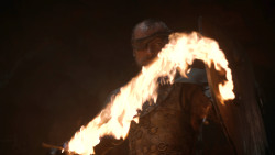 extant_GameOfThrones_3x04-KissedByFire_0124