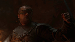 extant_GameOfThrones_3x04-KissedByFire_0125
