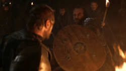 extant_GameOfThrones_3x04-KissedByFire_0134