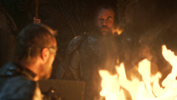 extant_GameOfThrones_3x04-KissedByFire_0146