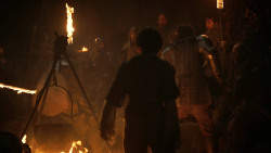 extant_GameOfThrones_3x04-KissedByFire_0155