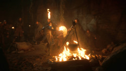 extant_GameOfThrones_3x04-KissedByFire_0156