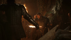 extant_GameOfThrones_3x04-KissedByFire_0167