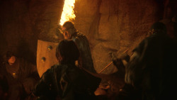 extant_GameOfThrones_3x04-KissedByFire_0172