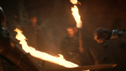extant_GameOfThrones_3x04-KissedByFire_0217