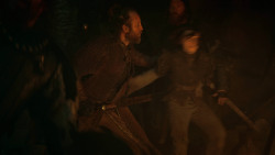 extant_GameOfThrones_3x04-KissedByFire_0229