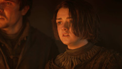 extant_GameOfThrones_3x04-KissedByFire_0274