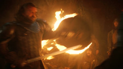extant_GameOfThrones_3x04-KissedByFire_0277